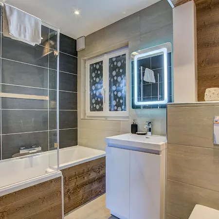 Marmottes 3-bed 2-bath - Walk To & Village *